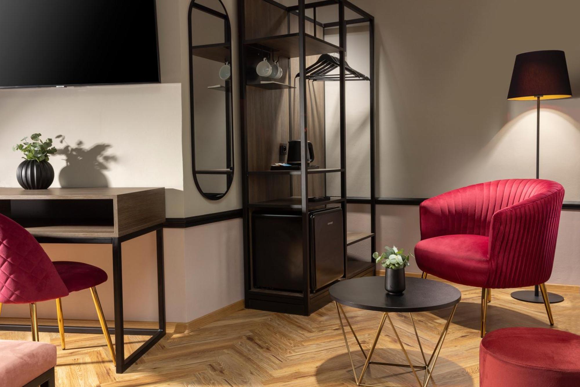 Hotel Savorsky Ихлава Екстериор снимка
