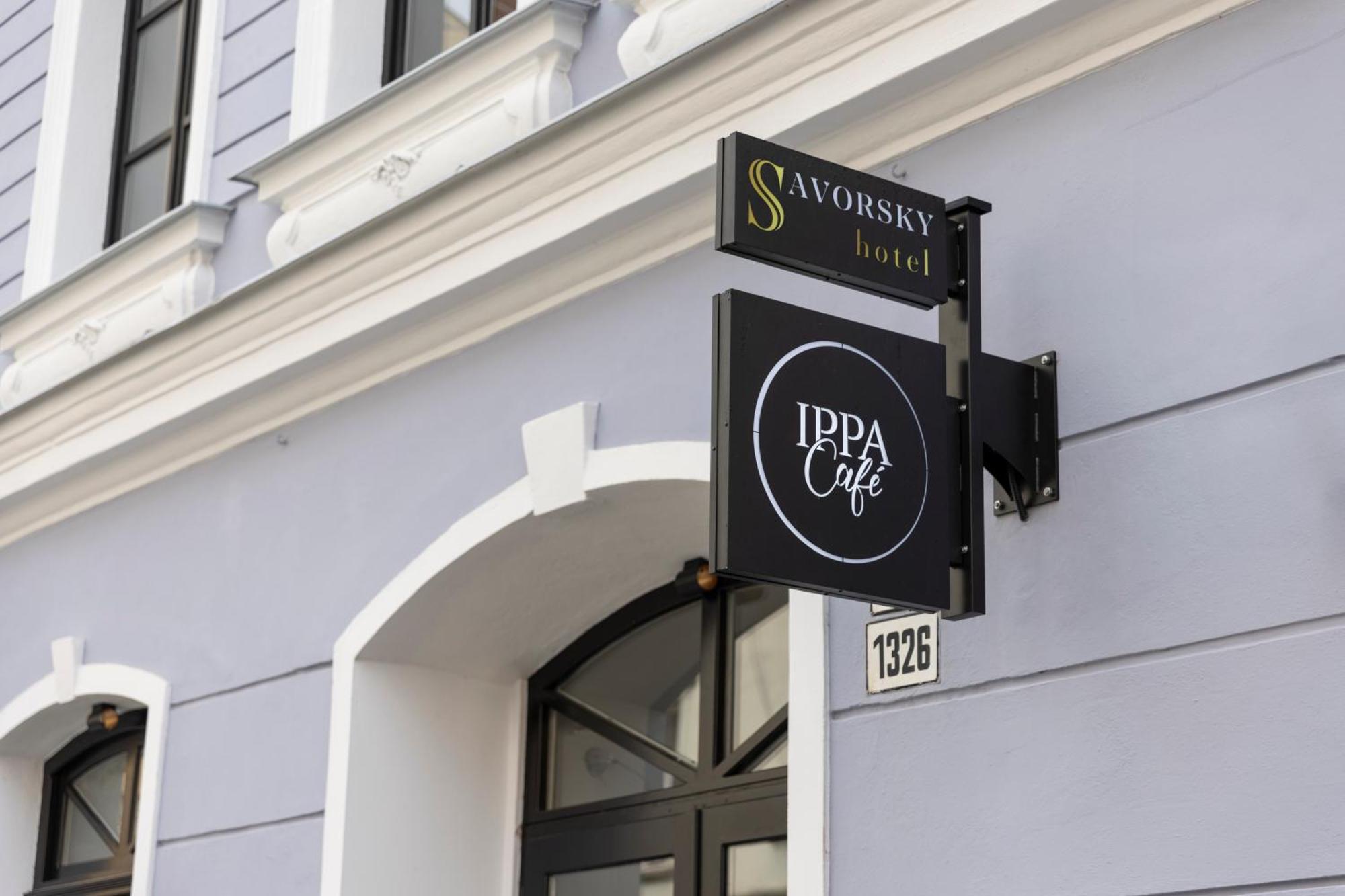 Hotel Savorsky Ихлава Екстериор снимка